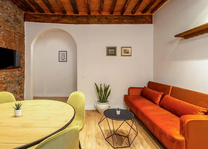Appartamento Le Giraffe - Pietrasanta Centro